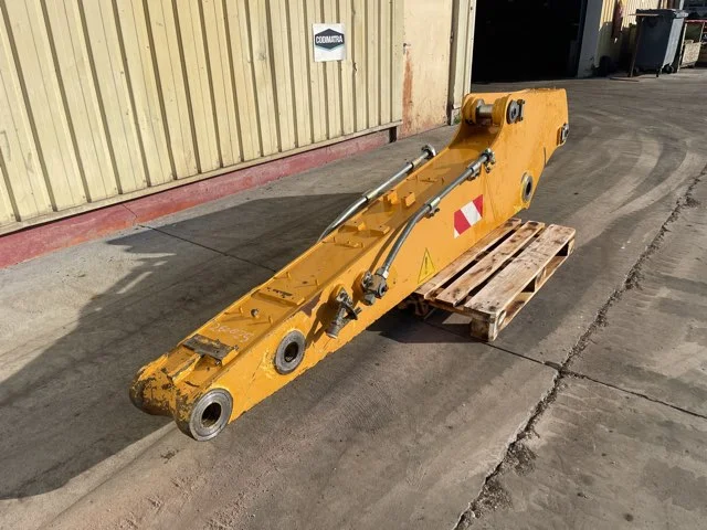 Swing Arm for LIEBHERR R924COMP