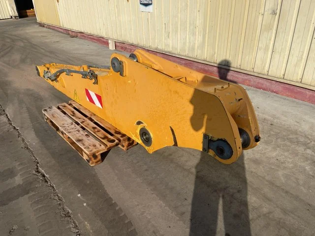 Swing Arm for LIEBHERR R924COMP