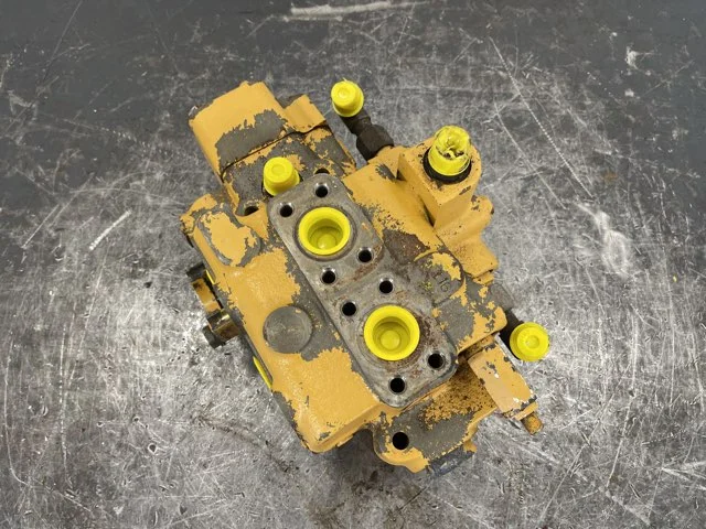 Distributeur hydraulique pour CATERPILLAR 950G