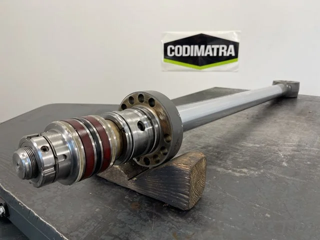 Cilindro de flecha para VOLVO EW140D