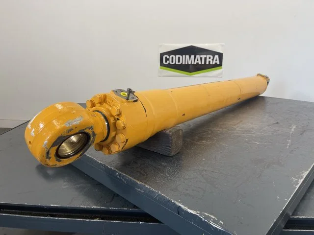 Vérin de flèche pour LIEBHERR R924COMP