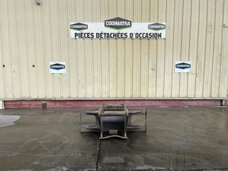 Porte fourches pour VOLVO EW140D