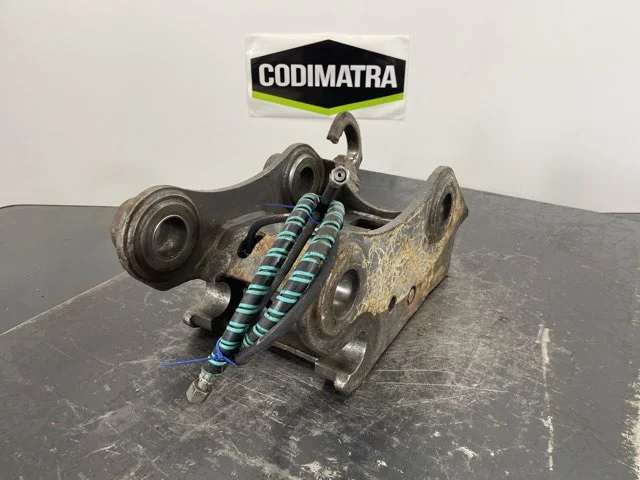 Quick coupler for VOLVO EW140D