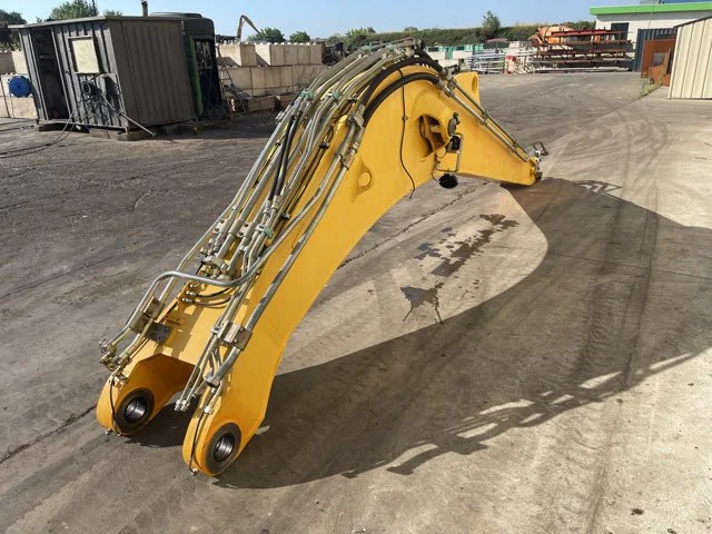 Boom for LIEBHERR R924COMP