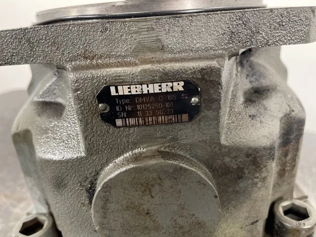 Motor hidráulico de avance para LIEBHERR A904C