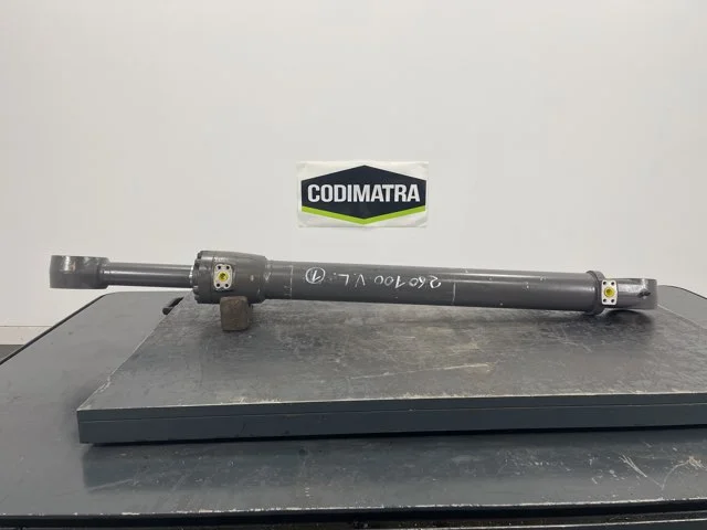 Vérin de flèche pour VOLVO EWR130E