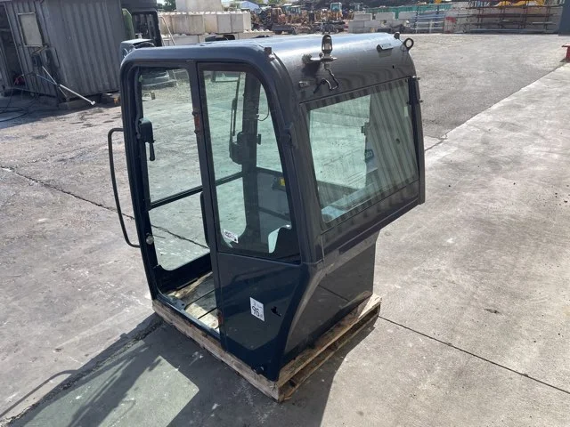 Structure cabine pour KUBOTA KX080-4