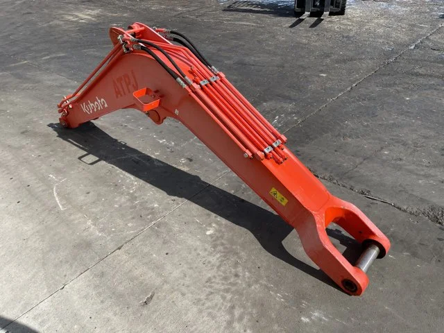 Flèche pour KUBOTA KX080-4