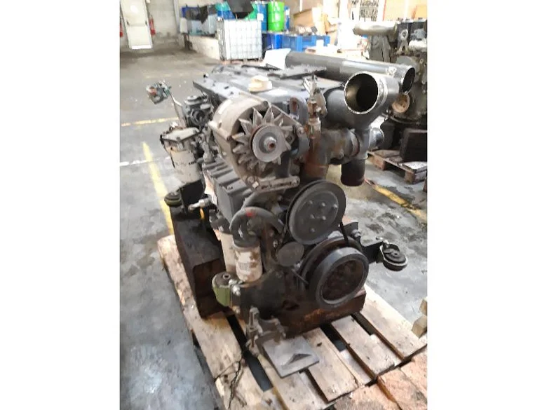 Diesel engine for LIEBHERR A316