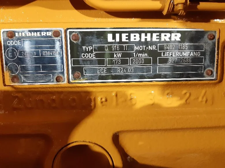 Diesel engine for LIEBHERR L551