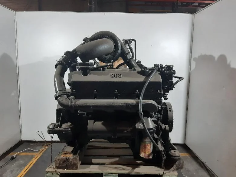 Moteur thermique pour O&K RH30C