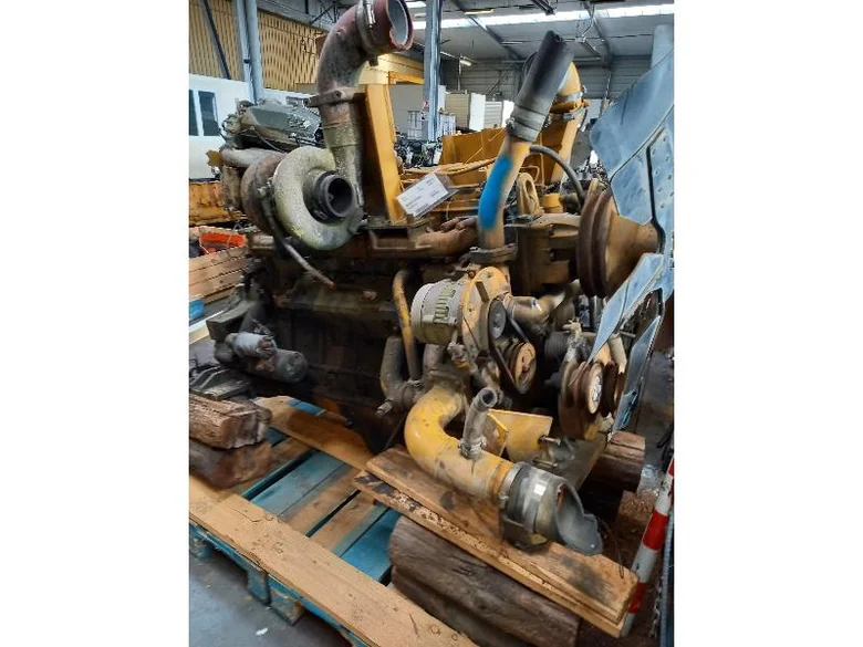 Diesel engine for KOMATSU HD405-6