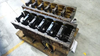 Bloc moteur pour LIEBHERR R932HD