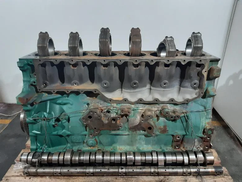 Bloc moteur pour VOLVO L180G