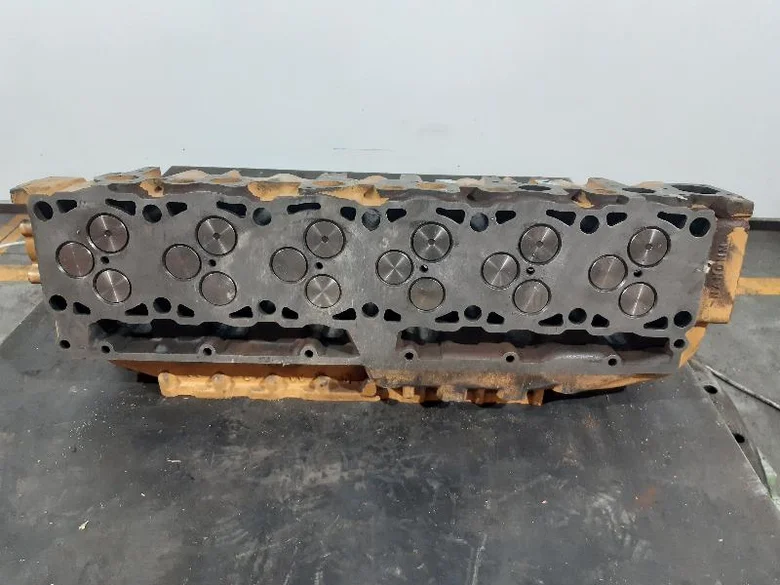 Culasse pour CATERPILLAR 325C