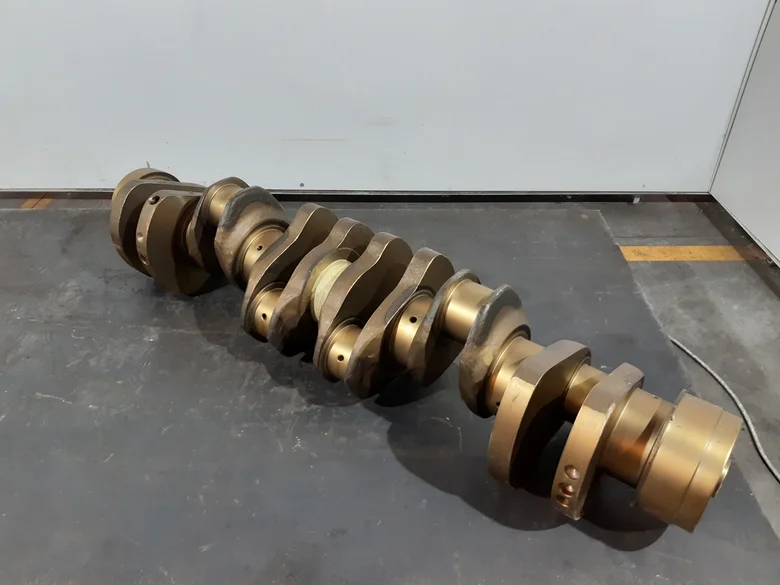 Crankshaft for CATERPILLAR 826G