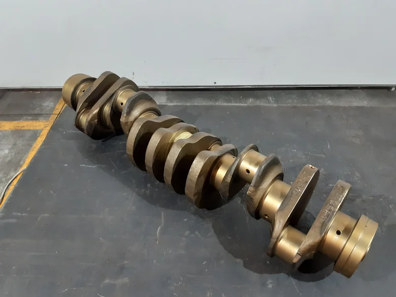 Crankshaft for CATERPILLAR 826G