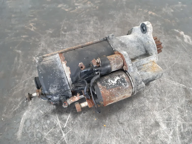 Démarreur pour LIEBHERR R964C