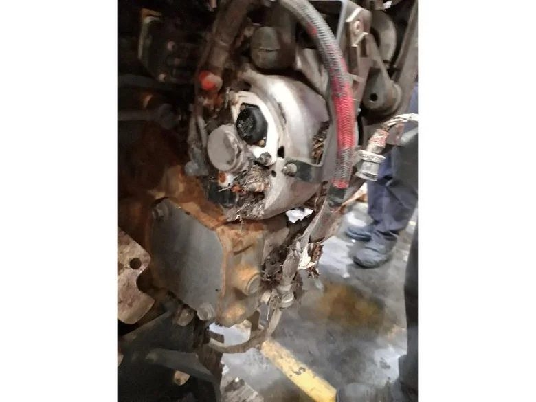 Alternador para LIEBHERR R916