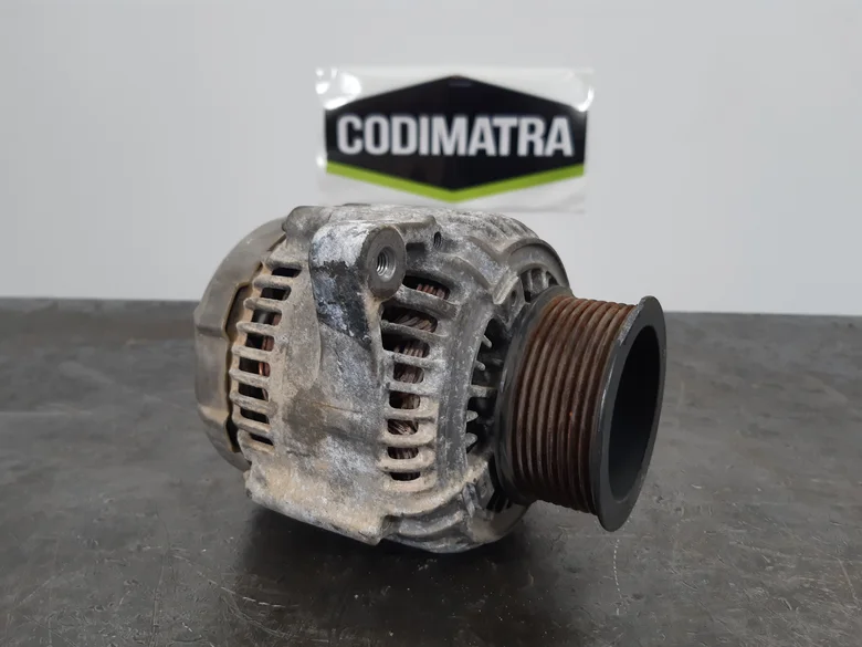 Alternador para KOMATSU PC228USLC-10