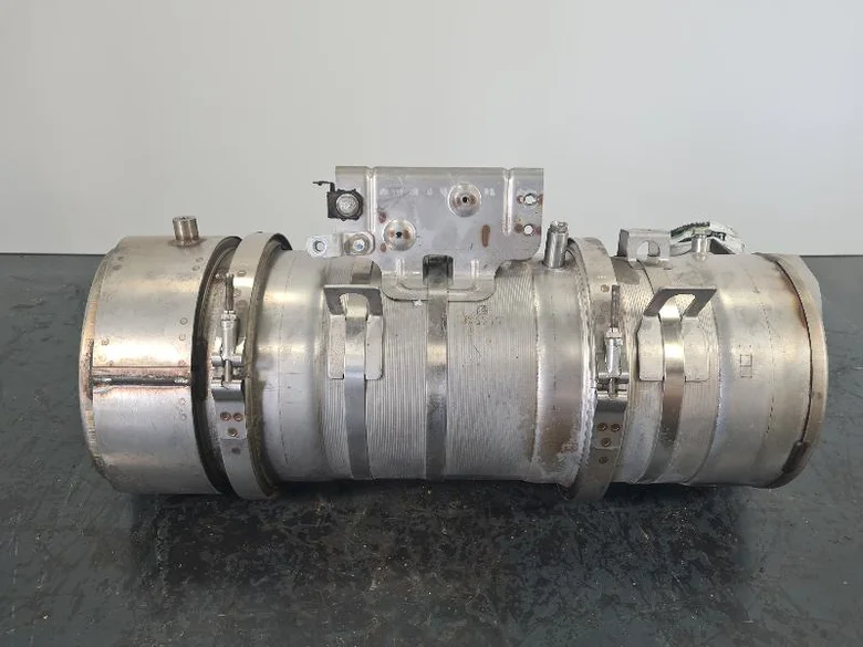 Silencieux pour KOMATSU PC228USLC-11