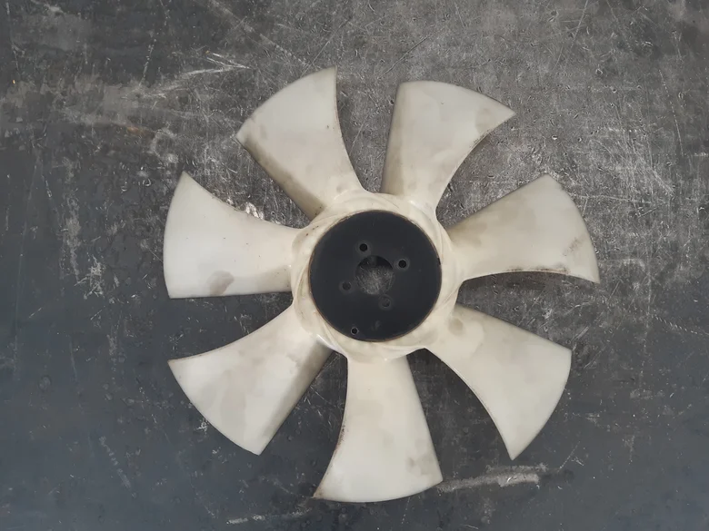Fan for CATERPILLAR M318C