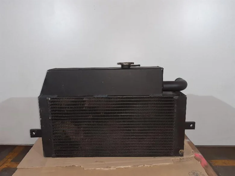 Radiador de agua para LIEBHERR A316