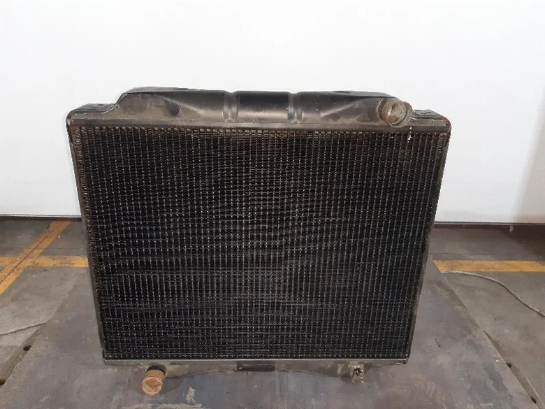 Radiador de agua para JCB 3CX
