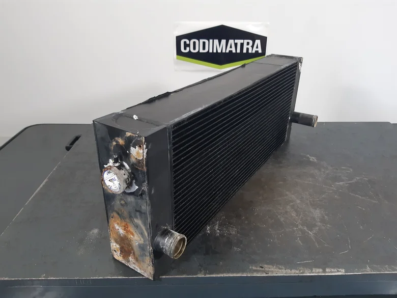 Radiador de agua para JCB JS260LC