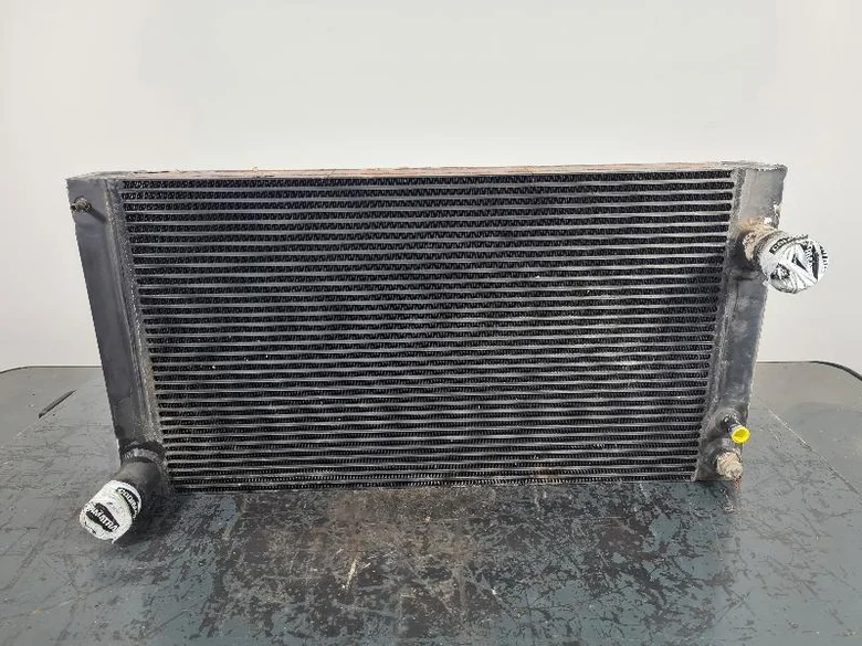 Radiateur eau pour LIEBHERR R926LC