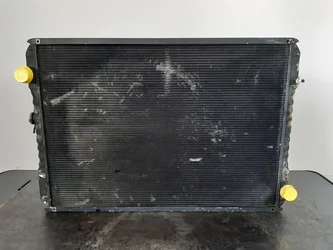 Radiateur eau pour CASE 9046