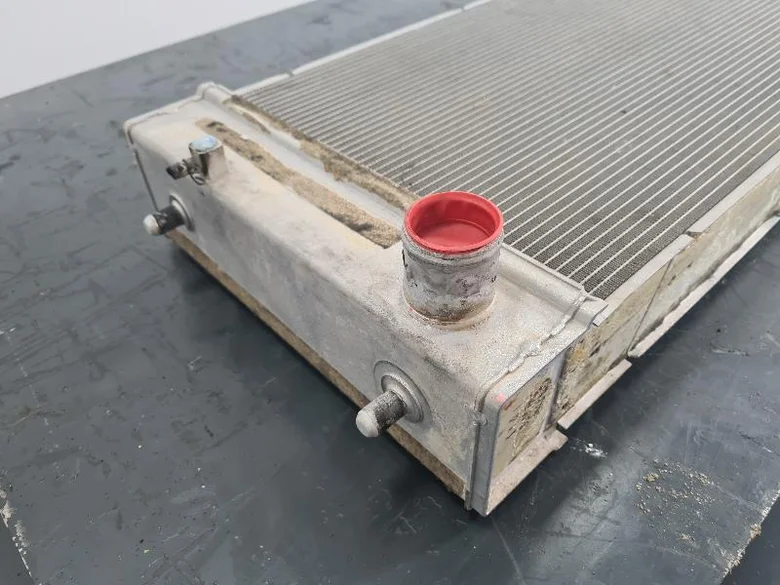 Radiateur eau pour KOMATSU PC228USLC-11