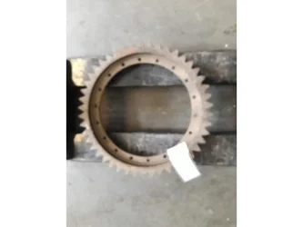 COURONNE DE REDUCTEUR DE TRANSLATION