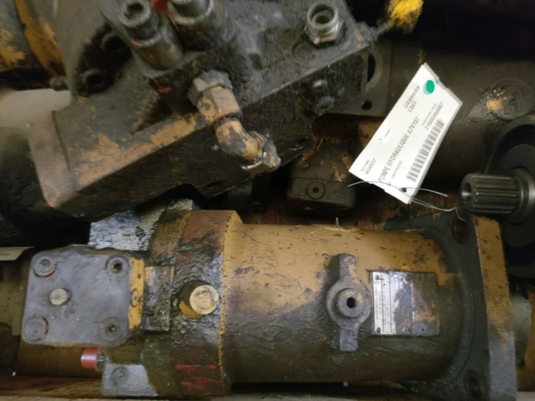 Pompe hydraulique principale pour LIEBHERR L541