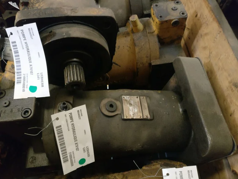 Hydraulic main pump for LIEBHERR L541