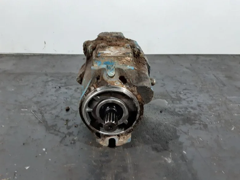 Hydraulic main pump for VOLVO A30C