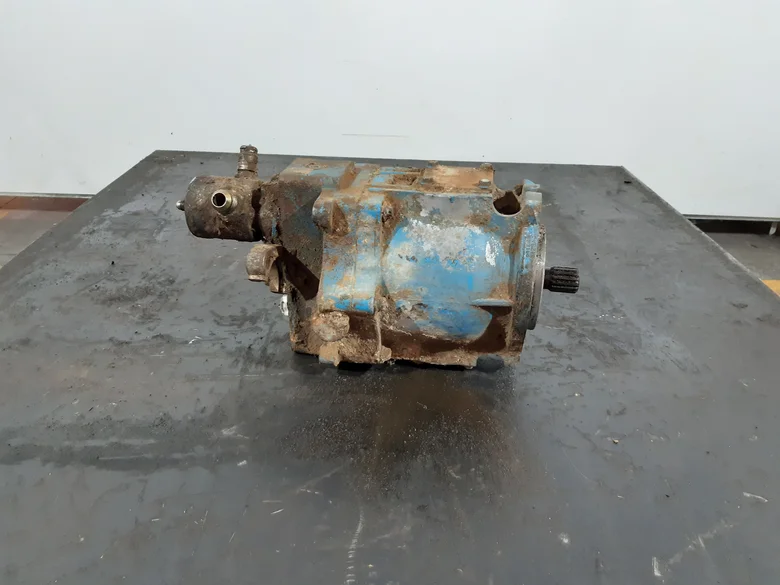 Pompe hydraulique principale pour VOLVO A30C