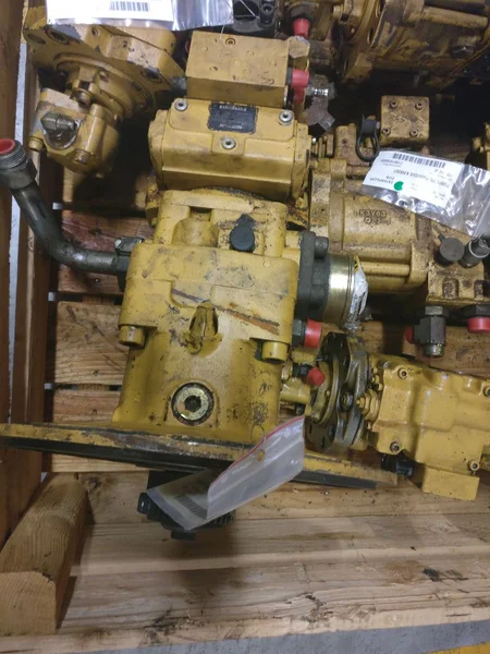Pompe hydraulique principale pour CATERPILLAR M312