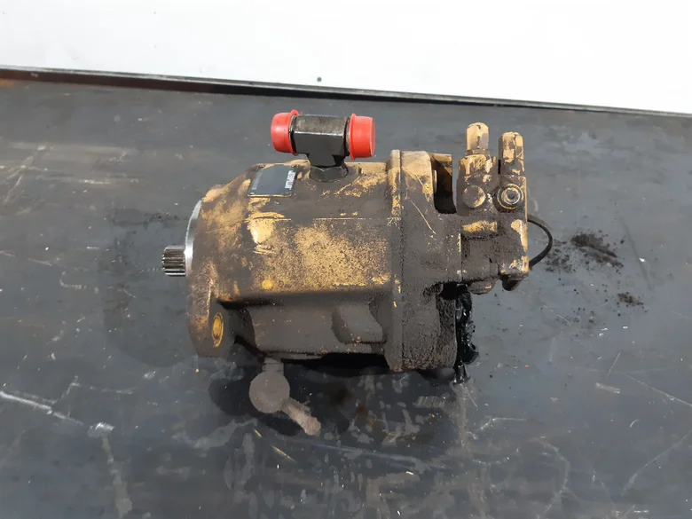 Hydraulic main pump for CATERPILLAR 730