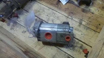 Pompe hydraulique principale pour CATERPILLAR 735