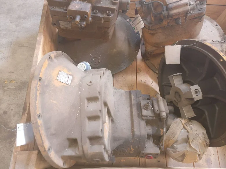 Hydraulic main pump for DRESSER - IH 650