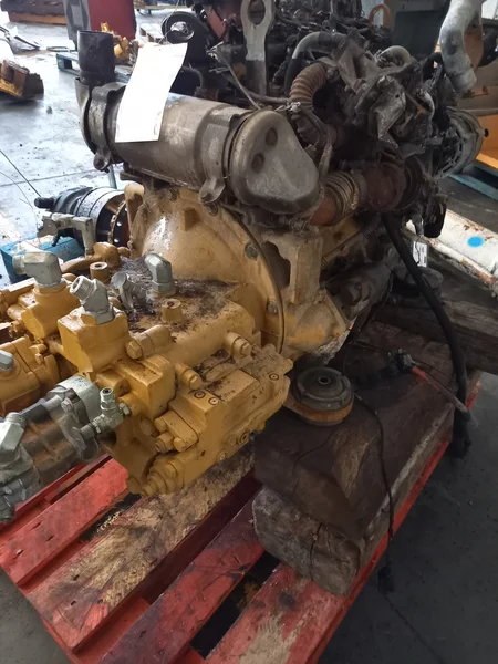 Hydraulic main pump for CATERPILLAR 311F