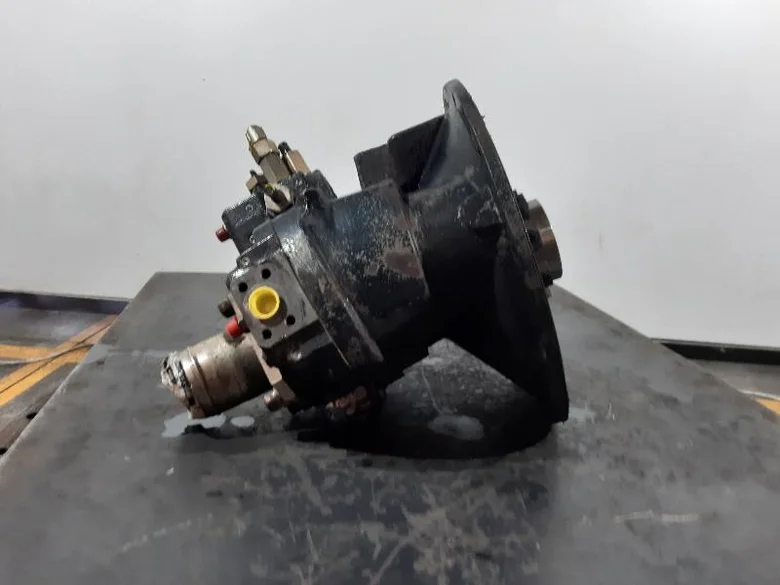Hydraulic main pump for CASE WX200