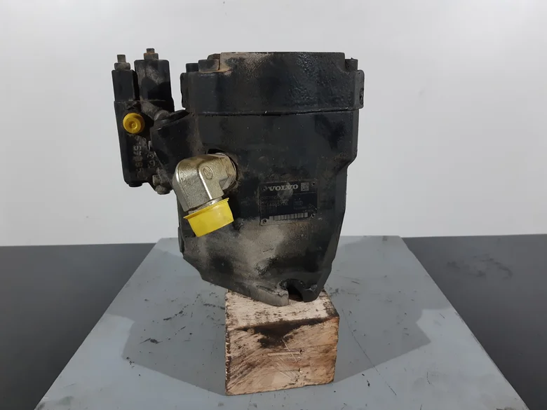 Hydraulic main pump for VOLVO A30G