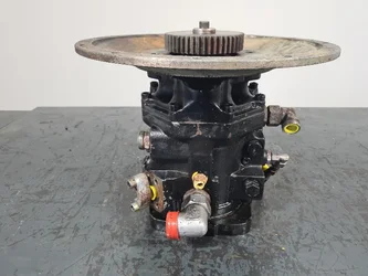 Pompe hydraulique principale pour LIEBHERR L538