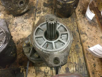 Pompe hydraulique de direction pour CATERPILLAR 773