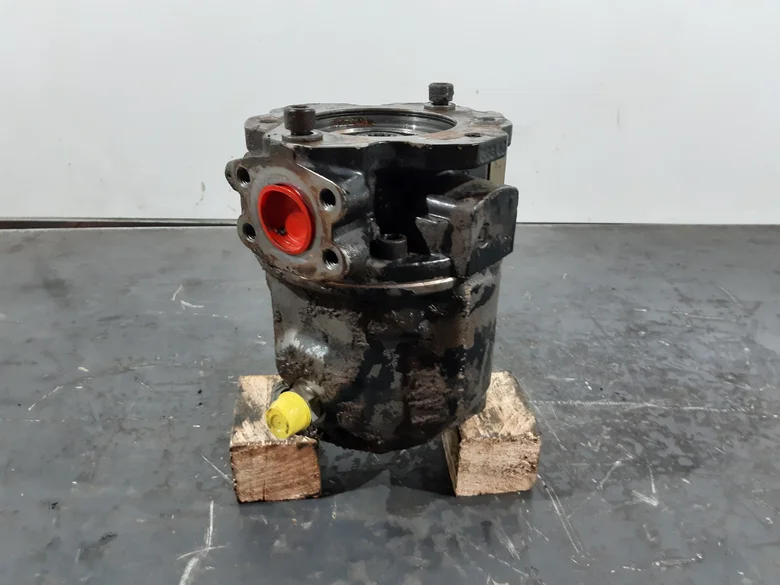 Pompe hydraulique de rotation pour CASE WX200
