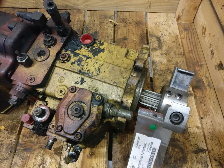 Hydraulic advancement pump for CATERPILLAR 953D