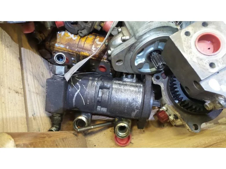 Bomba hidráulica secundaria para LIEBHERR A308