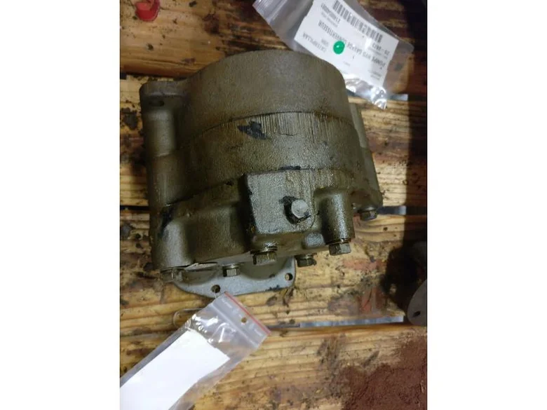 Pompe hydraulique secondaire pour CATERPILLAR D7F